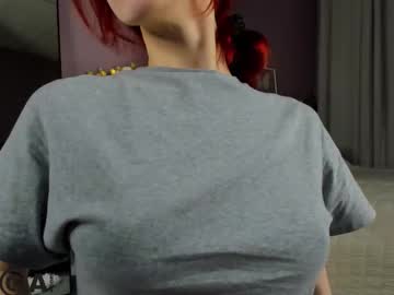 Dearly Emily live cam profile photo — live — HD — teen — age 20 — East Europe