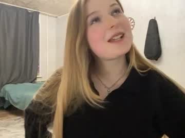 Eleasebabic live cam preview — HD — skinny — age 19