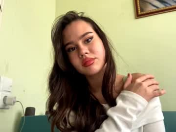 Live cam boy Elenemiyose, 18 yrs – Hot Male Cams