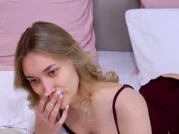 Elizabethcash live cam preview — live — HD — skinny — age 21