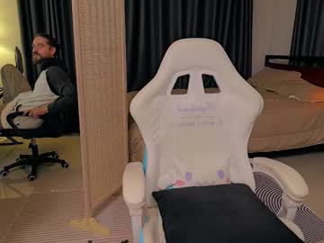 Live cam boy Ellcrys, 23 yrs – Hot Male Cams