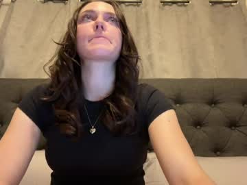 Emilyrosexoxo08 live cam preview — petite — age 18