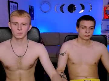 Live Cams Eric_nova, 19 yrs - Chaturbate Live