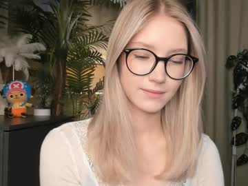 Live Cams Eternity_cuite, 19 yrs - Chaturbate Live