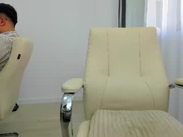 Live cam boy Eveeevian, 28 yrs – Hot Male Cams