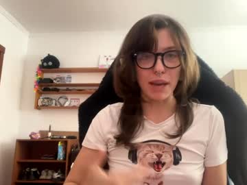 Live cam boy Faintpeach, 18 yrs – Hot Male Cams