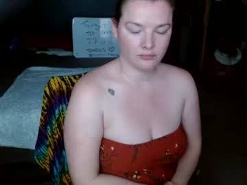 Fionna Fineas live cam preview — HD — cam2cam — age 18