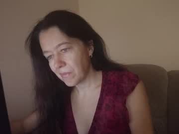 Flirtynimph live cam preview — HD — milf — age 42