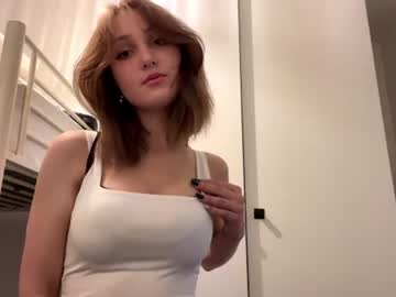 Frostwillowp live cam preview — HD — feet — age 18