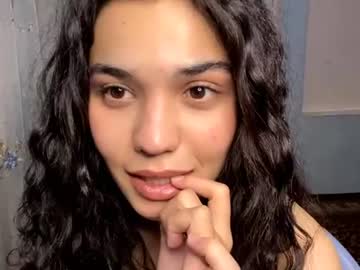Glendarobinson live cam preview — HD — shy — age 19
