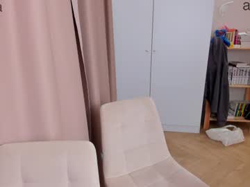 Hakulissa live cam preview — HD — trans — age 19
