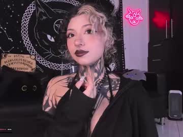 Live cam boy Hazellwitch, 20 yrs – Hot Male Cams