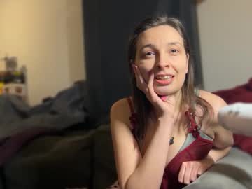 Live Milf Hello_katieee, 33 yrs – Hot Milf Cams