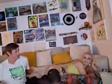 Hippydippywitchybitchy123 live cam preview — cum — age 0