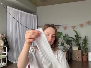 Holydori live cam profile photo — HD — nonude — age 0 — sometimes im here