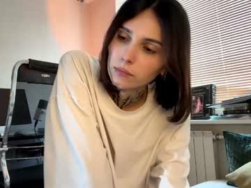 Hottiefemboy live cam preview — HD — feet — age 18