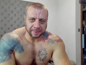 Live cam boy Ironhulk22, 35 yrs – Hot Male Cams