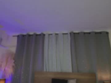 Live Feet Fetish Performer Isaacoleman, 21 yrs - Ted's Cam Directory