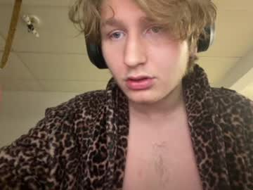 Itsfatanditsbig live cam preview — 18 — age 0