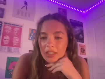 Izzyxoxo8 live cam preview — HD — ass — age 19