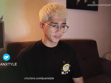 Live cam boy Juancamroom, 20 yrs – Hot Male Cams