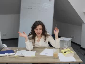 Live Feet Fetish Performer Juicy_secrets_054, 26 yrs - Ted's Cam Directory