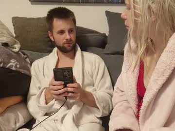 Live Cams Julia_official, 19 yrs - Chaturbate Live