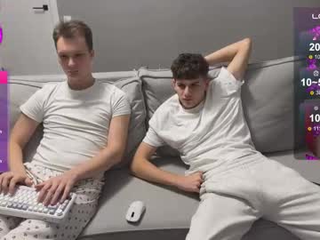 Live cam boy Junkii_bae, 18 yrs – Hot Gay Cams