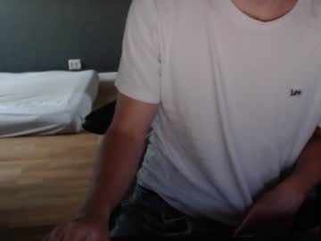 Live Feet Fetish Performer Just_a_guyintheworld, 20 yrs - Ted's Cam Directory
