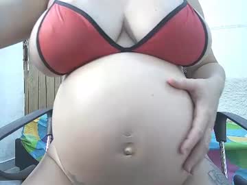 Kennia Calderon live cam preview — HD — bigboobs — age 24