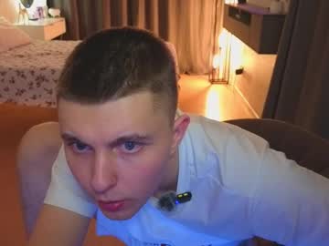 Live cam boy Keviinx444, 20 yrs – Hot Male Cams