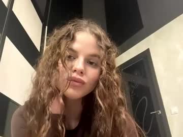 Live Cams Kimberlywolnik, 19 yrs - Chaturbate Live