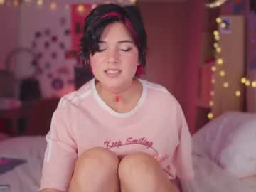 Kittenmoon  live cam preview — HD — teen — age 22