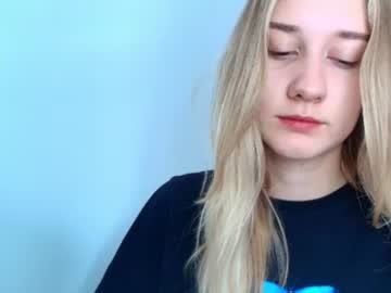 Kittyf69 live cam preview — HD — skinny — age 18