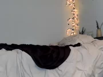 Kittyymaze live cam preview — chubby — age 0
