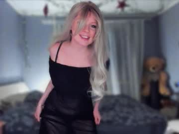 Live cam boy Klementinagirl, 99 yrs – Hot Male Cams