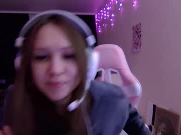 Kristalmohead live cam profile photo