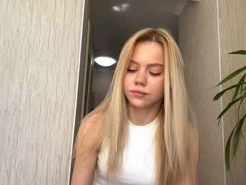 Live cam boy Kristifelicien, 18 yrs – Hot Male Cams