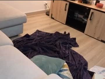 Laratonydusud live cam preview — HD — lovense — age 32