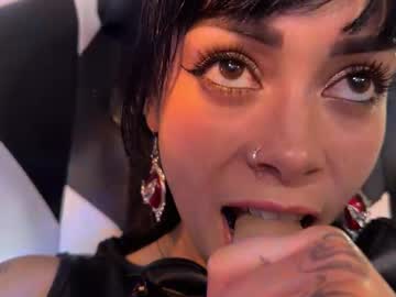 Live Feet Fetish Performer Larissa_baker - Ted's Cam Directory