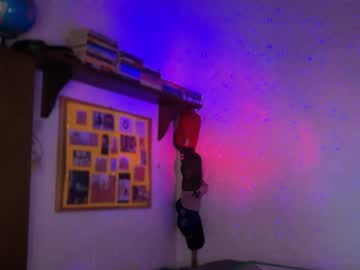 Live cam boy Larry_jones – Hot Male Cams