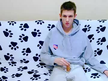 Lester Broo live cam profile photo