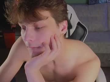 Live cam boy Lilteddyboy, 22 yrs – Hot Male Cams