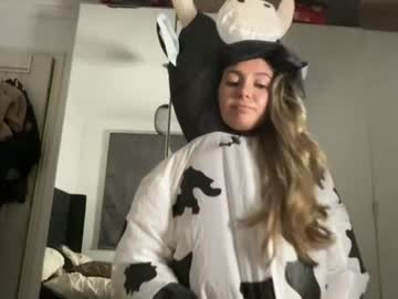 Lilyrae22 live cam preview — HD — new — age 21