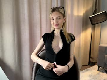 Live Cams Linneabercier, 18 yrs - Chaturbate Live