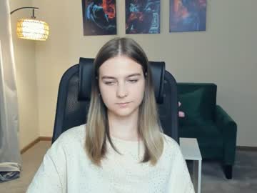 Lolalininger live cam preview — HD — new — age 18