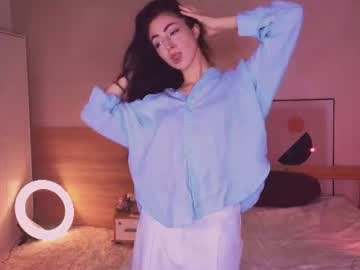 Lucianamontrose live cam preview — HD — feet — age 18