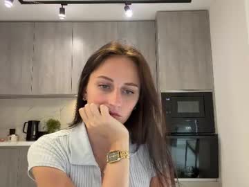 Luna Velvet L live cam preview — HD — new — age 20
