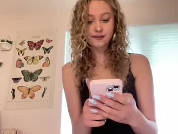 Live cam boy Luvvlea, 18 yrs – Hot Male Cams