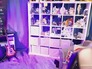 Live cam boy Madnessalise, 23 yrs – Hot Male Cams